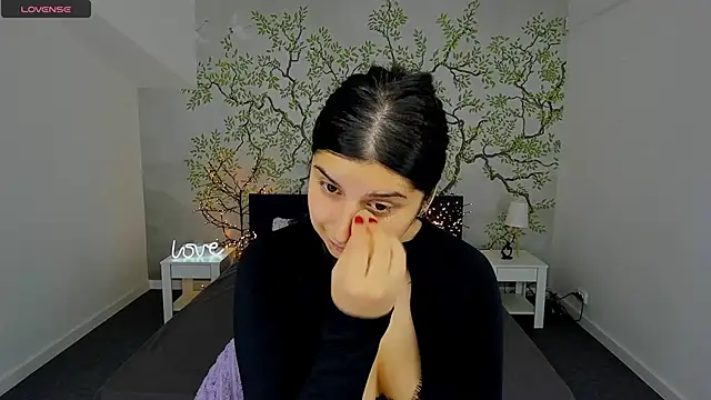 Linda EX online show from March 2025 07:11:01 AM