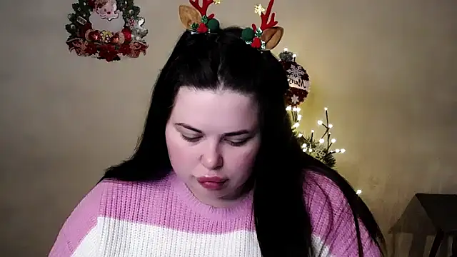 Emily Mo online show from December 2025 06:17:02 AM