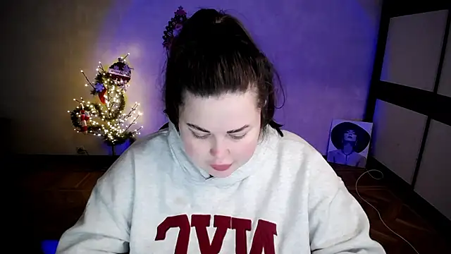 Emily Mo online show from January 2026 06:41:02 AM