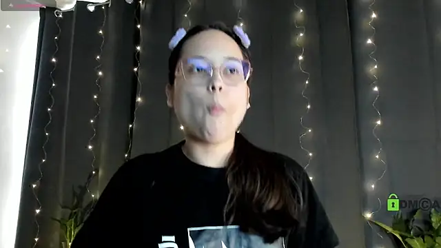 shantalc3rezo online show from February 2025 07:59:01 PM