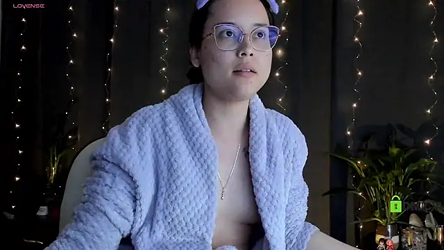 shantalc3rezo online show from February 2025 04:42:02 AM