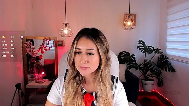 Snapshot of dina_ride chatting on December 2024 01:03:01 PM dina ride online show from December 2024 01:03:01 PM