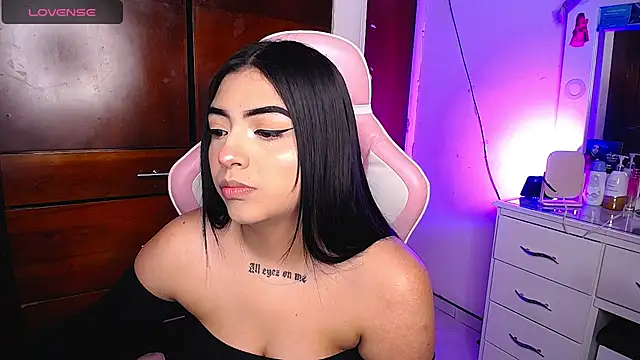 eva six online show from February 2025 01:41:01 AM