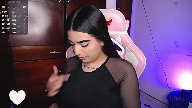 eva six online show from November 2025 11:15:01 PM