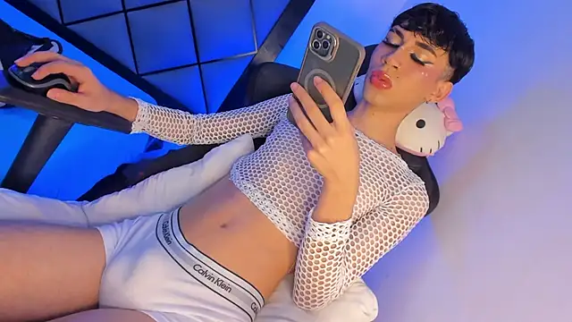 GeorginaCute  online show from December 2025 01:07:01 PM