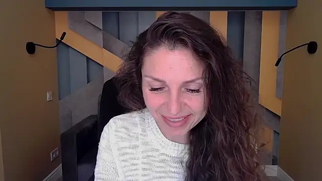 EllaLong online show from September 2025 11:37:02 AM