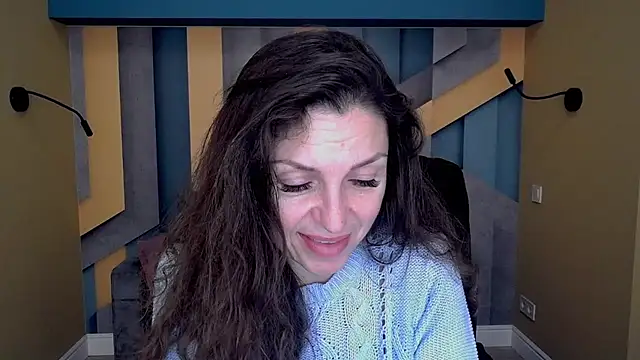 EllaLong online show from October 2025 11:35:01 AM