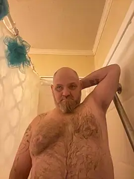 Snapshot of mrscum4u chatting on December 2024 03:56:02 PM mrscum4u online show from December 2024 03:56:02 PM