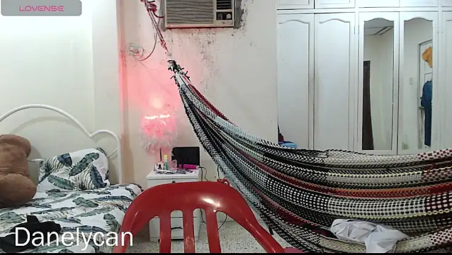 DanelyLopez online show from April 2026 03:10:02 AM