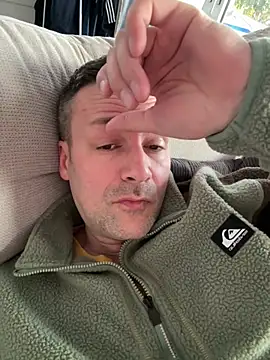 Adis1984Ger online show from March 2026 04:54:01 PM