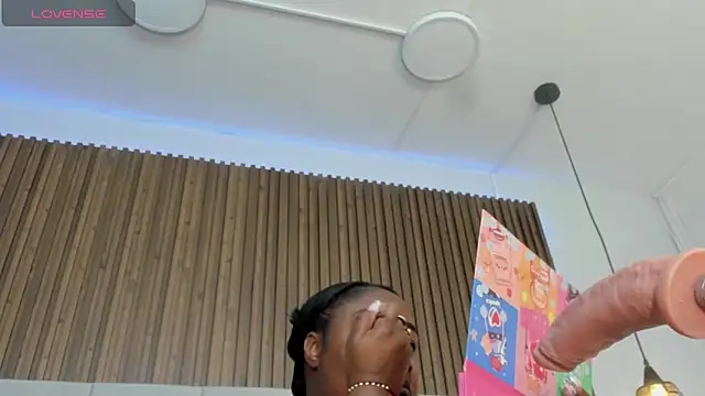 Saravy Blandon online show from October 2025 10:34:02 AM