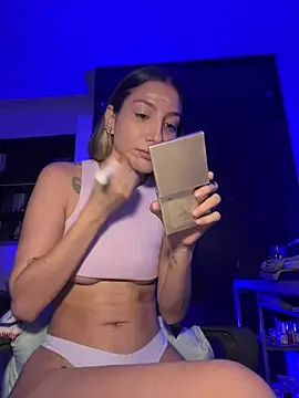 DanikRosse online show from January 2026 04:38:02 AM