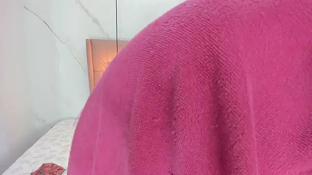 Belle Brunette online show from February 2025 09:27:02 PM