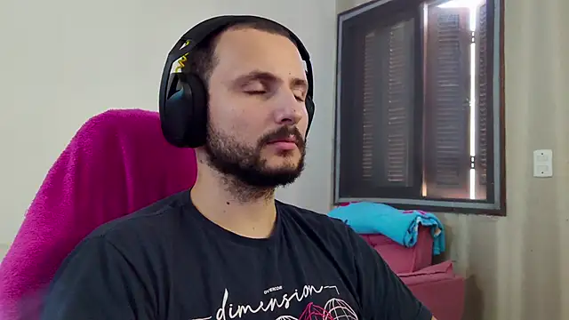 Snapshot of iurytx chatting on February 2026 11:59:01 AM iurytx online show from February 2026 11:59:01 AM