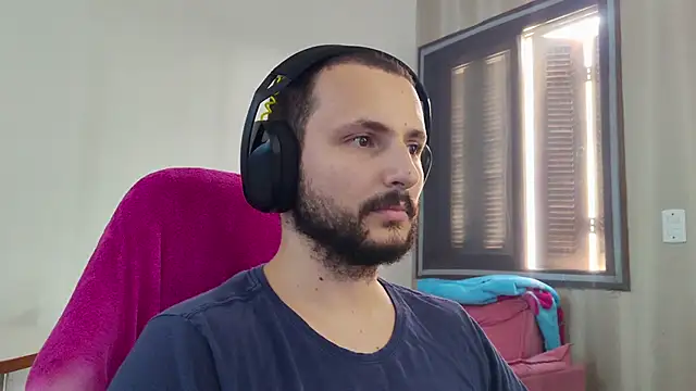 Snapshot of iurytx chatting on February 2026 06:36:02 PM iurytx online show from February 2026 06:36:02 PM