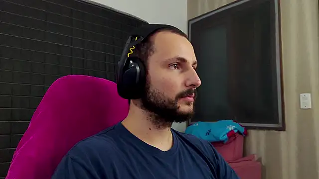 Snapshot of iurytx chatting on February 2026 10:50:01 PM iurytx online show from February 2026 10:50:01 PM