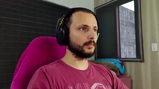 Snapshot of iurytx chatting on February 2026 10:06:02 PM iurytx online show from February 2026 10:06:02 PM