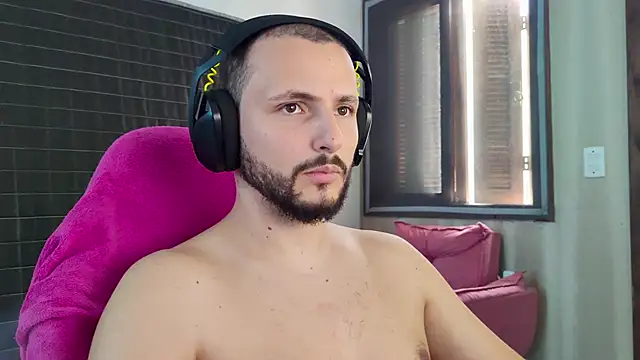 Snapshot of iurytx chatting on February 2026 01:12:02 PM iurytx online show from February 2026 01:12:02 PM