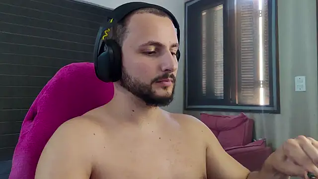 Snapshot of iurytx chatting on March 2026 04:53:02 PM iurytx online show from March 2026 04:53:02 PM