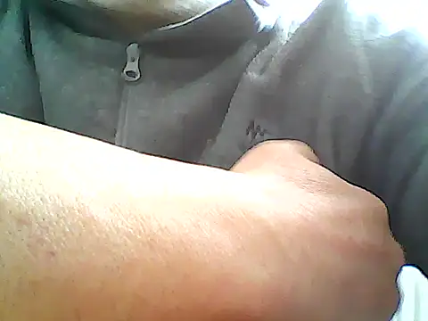 Snapshot of xcimeru chatting on February 2025 08:40:01 AM xcimeru online show from February 2025 08:40:01 AM