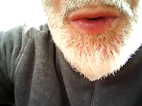 Snapshot of xcimeru chatting on March 2025 12:00:01 PM xcimeru online show from March 2025 12:00:01 PM