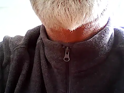 Snapshot of xcimeru chatting on March 2025 01:29:01 PM xcimeru online show from March 2025 01:29:01 PM