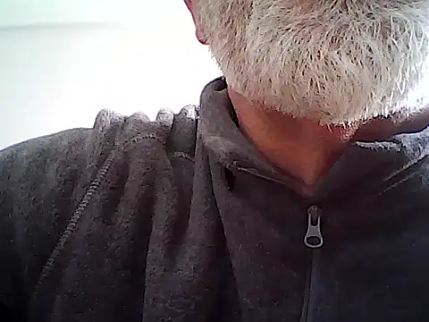 Snapshot of xcimeru chatting on March 2025 11:06:01 AM xcimeru online show from March 2025 11:06:01 AM