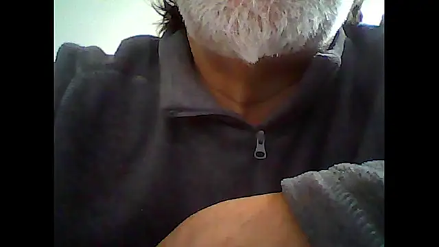 Snapshot of xcimeru chatting on October 2025 07:05:02 AM xcimeru online show from October 2025 07:05:02 AM