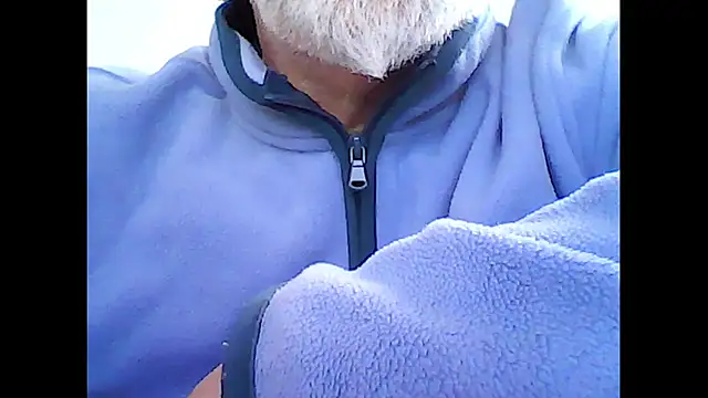 Snapshot of xcimeru chatting on October 2025 03:43:01 PM xcimeru online show from October 2025 03:43:01 PM