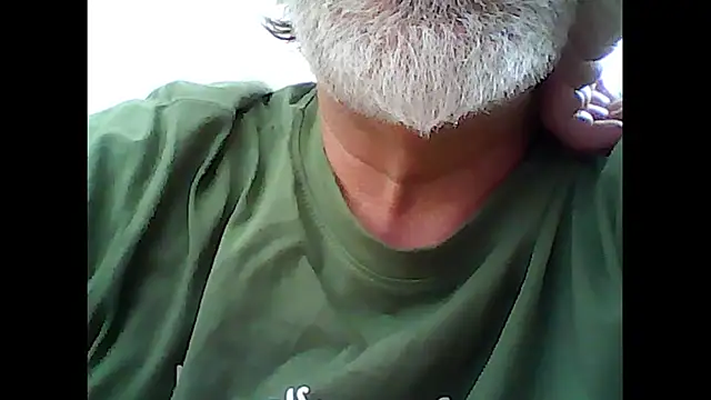 Snapshot of xcimeru chatting on October 2025 01:34:02 PM xcimeru online show from October 2025 01:34:02 PM