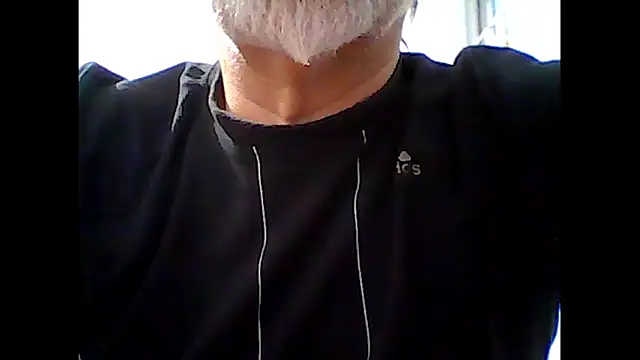 Snapshot of xcimeru chatting on October 2025 06:32:02 AM xcimeru online show from October 2025 06:32:02 AM