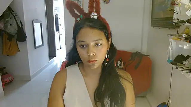 Snapshot of Chiara_petterson chatting on December 2025 06:45:01 PM Chiara petterson online show from December 2025 06:45:01 PM