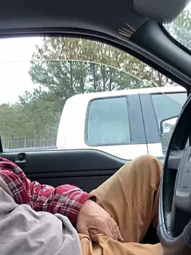 Snapshot of Themechanic420 chatting on January 2025 09:19:01 PM Themechanic420 online show from January 2025 09:19:01 PM