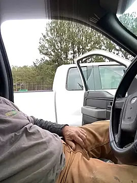 Snapshot of Themechanic420 chatting on January 2025 10:53:02 PM Themechanic420 online show from January 2025 10:53:02 PM