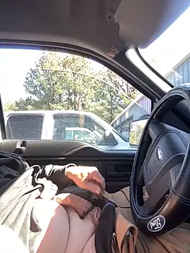 Snapshot of Themechanic420 chatting on February 2025 07:16:01 PM Themechanic420 online show from February 2025 07:16:01 PM