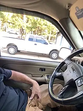 Snapshot of Themechanic420 chatting on November 2025 09:03:02 PM Themechanic420 online show from November 2025 09:03:02 PM