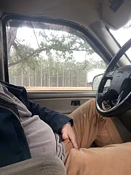 Snapshot of Themechanic420 chatting on February 2026 02:02:02 PM Themechanic420 online show from February 2026 02:02:02 PM