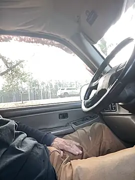 Snapshot of Themechanic420 chatting on February 2026 01:40:02 PM Themechanic420 online show from February 2026 01:40:02 PM