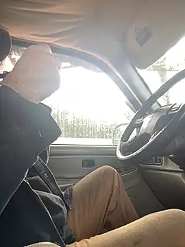 Snapshot of Themechanic420 chatting on February 2026 03:21:02 PM Themechanic420 online show from February 2026 03:21:02 PM