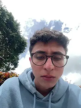 CamiRojas boy online show from May 2026 05:52:01 PM