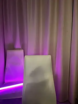 Snapshot of Your_insomniya chatting on February 2025 09:46:02 PM Your insomniya online show from February 2025 09:46:02 PM