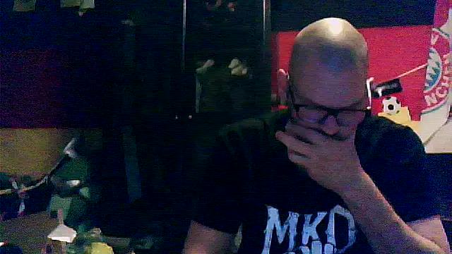 Snapshot of Die-geile-Sau chatting on September 2025 09:04:02 PM Die-geile-Sau online show from September 2025 09:04:02 PM