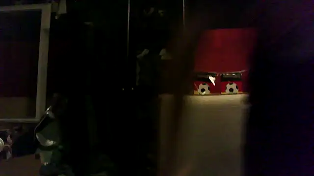 Snapshot of Die-geile-Sau chatting on September 2025 09:15:01 PM Die-geile-Sau online show from September 2025 09:15:01 PM