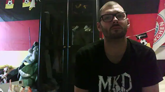 Snapshot of Die-geile-Sau chatting on September 2025 03:25:01 PM Die-geile-Sau online show from September 2025 03:25:01 PM