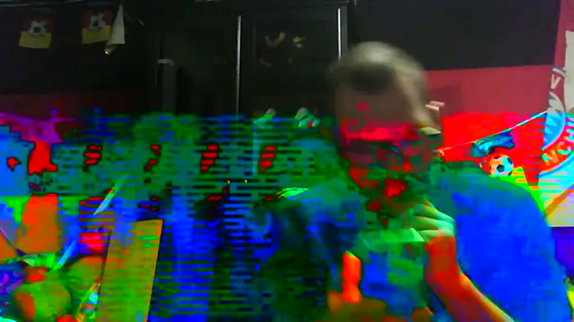 Snapshot of Die-geile-Sau chatting on October 2025 07:45:02 PM Die-geile-Sau online show from October 2025 07:45:02 PM