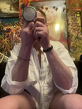 Snapshot of BarryKingsman chatting on March 2025 09:30:01 AM BarryKingsman online show from March 2025 09:30:01 AM