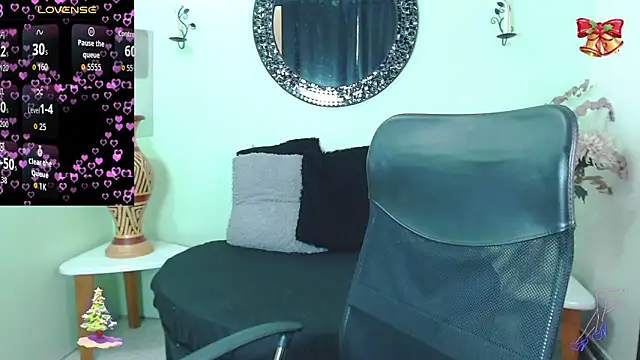 Sofia Franco  online show from November 2025 07:27:01 PM