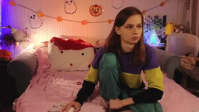 Frank Fraer online show from October 2025 04:07:02 PM