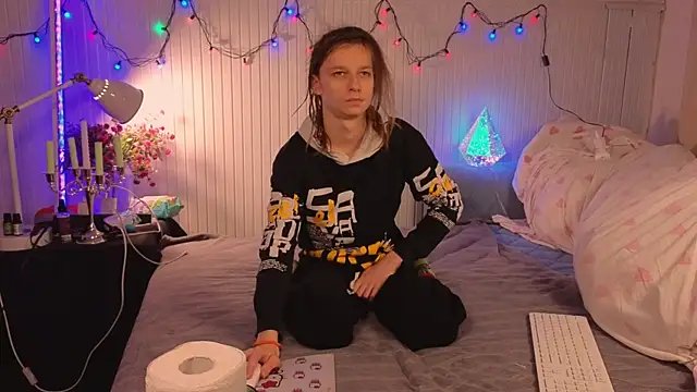 Frank Fraer online show from November 2025 02:17:01 PM