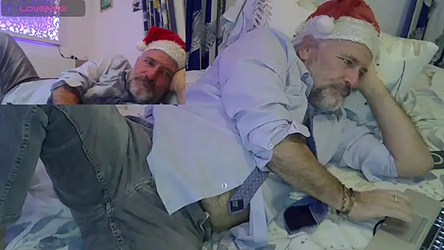 DaddybearVLC online show from December 2024 08:11:01 PM